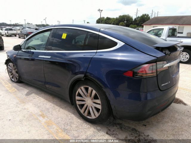 5YJXCBE26HF041306  tesla model x 2017 IMG 2