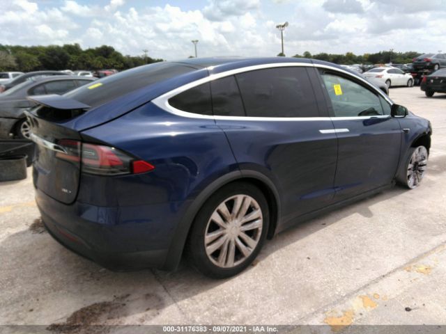 5YJXCBE26HF041306  tesla model x 2017 IMG 3