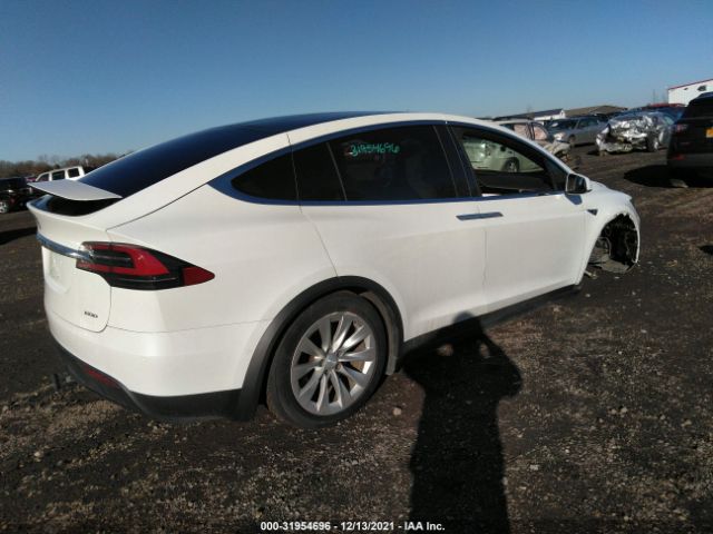 5YJXCBE27HF065095  tesla model x 2017 IMG 3