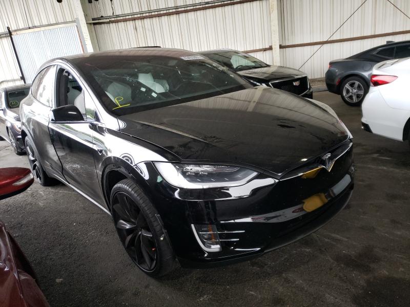 5YJXCBE27HF076162  tesla model x 2017 IMG 0