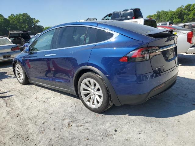 5YJXCBE2XHF079010  tesla model x 2017 IMG 1