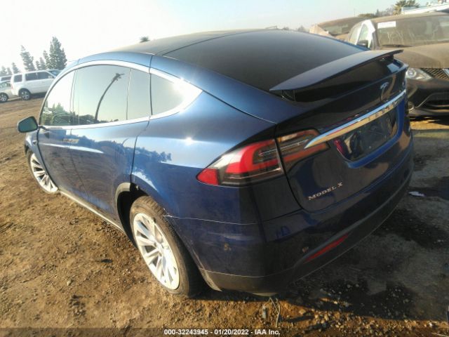 5YJXCDE24HF063767  tesla model x 2017 IMG 2