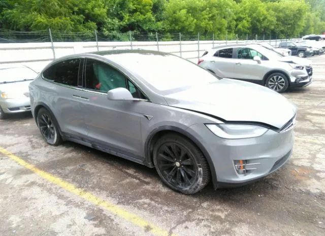 5YJXCDE2XHF052501  tesla model x 2017 IMG 0