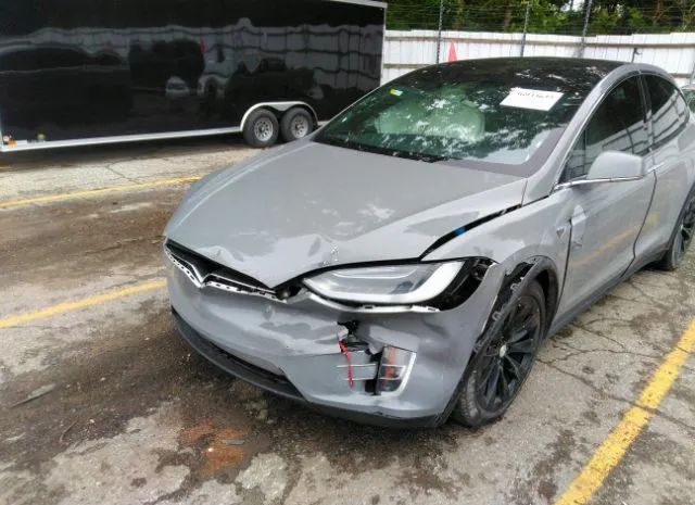 5YJXCDE2XHF052501  tesla model x 2017 IMG 5