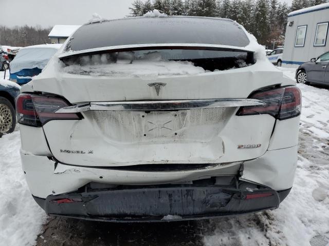 5YJXCDE42HF070928  tesla model x 2017 IMG 5