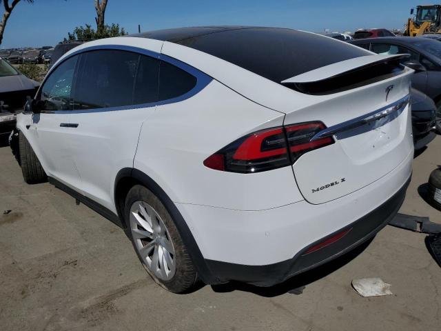 5YJXCAE21JF139983  tesla model x 2018 IMG 1