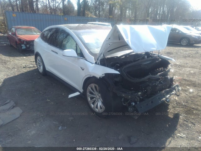 5YJXCAE22JF111979  tesla model x 2018 IMG 0