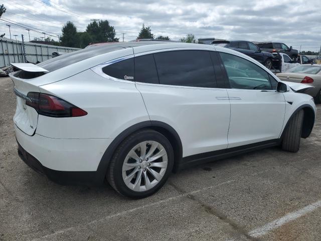 5YJXCAE27JF103098  tesla model x 2018 IMG 2