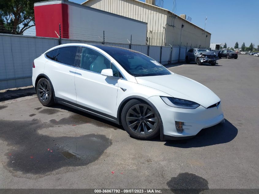 5YJXCBE20JF101151  tesla model x 2018 IMG 0