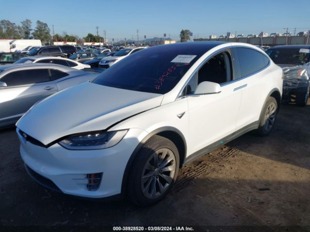 5YJXCBE20JF115857  tesla model x 2018 IMG 1