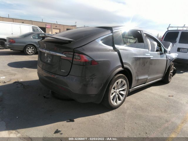 5YJXCBE22JF091531  tesla model x 2018 IMG 3