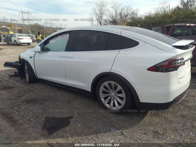 5YJXCBE28JF114276  tesla model x 2018 IMG 2