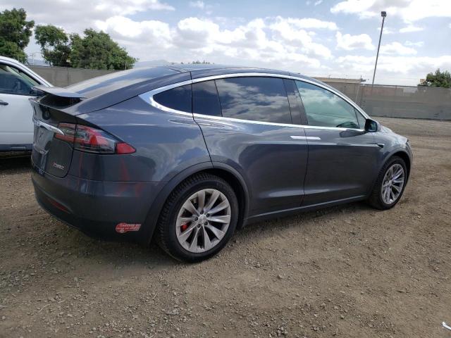 5YJXCBE4XJF129797  tesla model x 2018 IMG 2