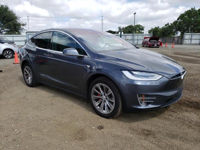 5YJXCBE4XJF129797  tesla model x 2018 IMG 3