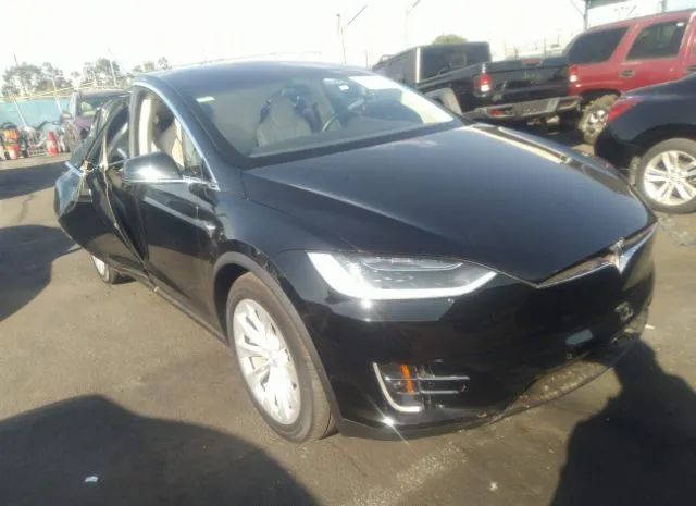 5YJXCDE25JF106552  tesla model x 2018 IMG 0