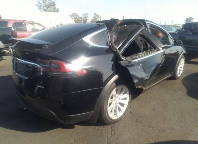 5YJXCDE25JF106552  tesla model x 2018 IMG 3