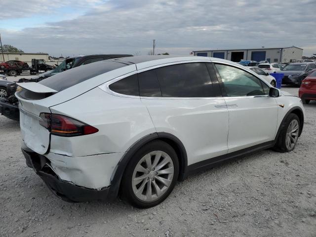 5YJXCDE26JF117463  tesla model x 2018 IMG 2