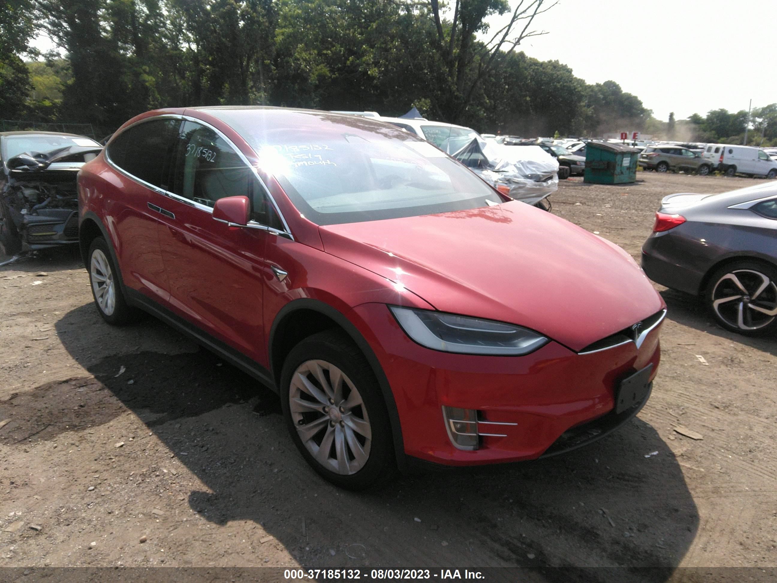 5YJXCDE28JF136662  tesla model x 2018 IMG 0