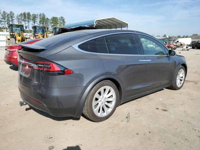 5YJXCDE28JF139383  tesla model x 2018 IMG 2