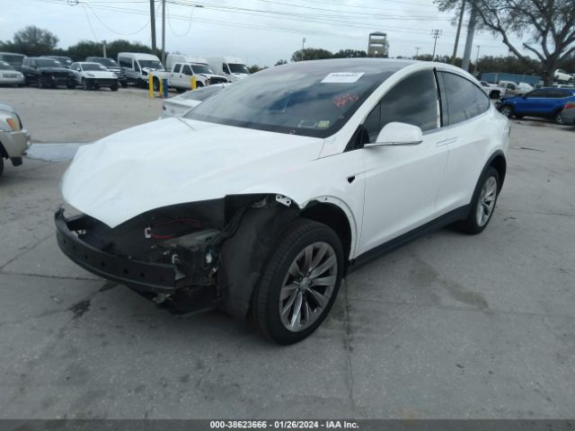 5YJXCDE2XJF088114  tesla model x 2018 IMG 1