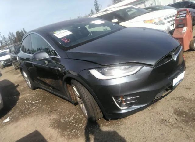 5YJXCAE23LF237464  tesla model x 2020 IMG 0