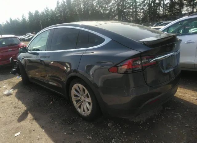 5YJXCAE23LF237464  tesla model x 2020 IMG 2