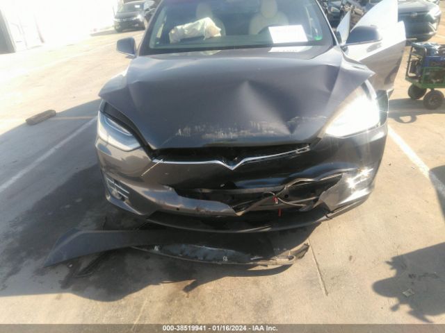 5YJXCAE24LF236081  tesla model x 2019 IMG 5