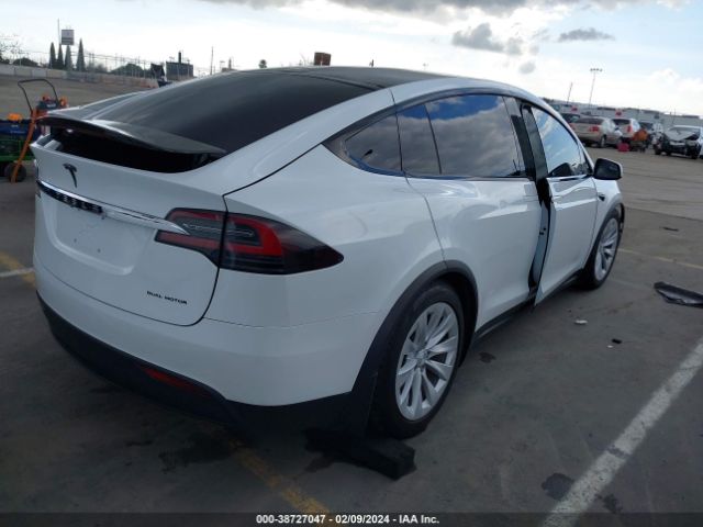 5YJXCAE2XLF220273  tesla model x 2019 IMG 3