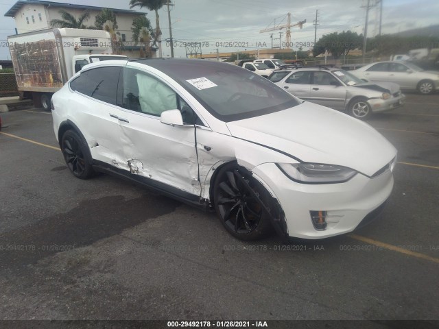 5YJXCBE26LF231308  tesla model x 2020 IMG 0