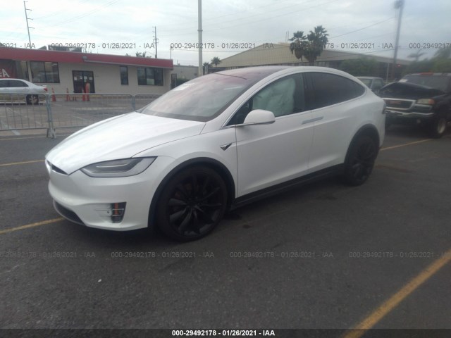 5YJXCBE26LF231308  tesla model x 2020 IMG 1