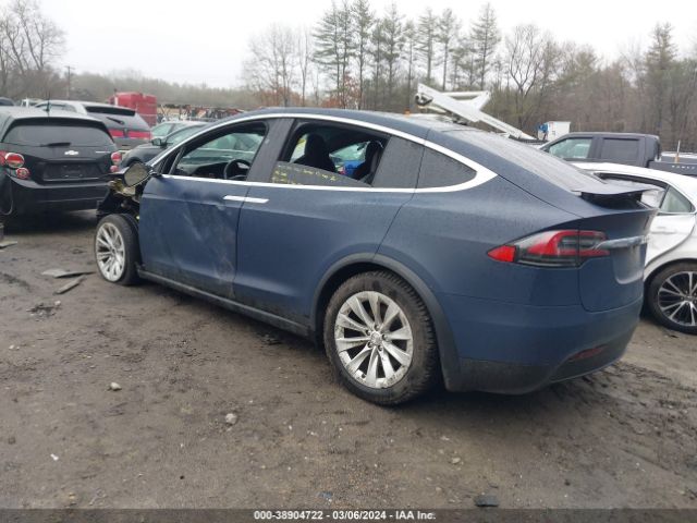 5YJXCBE26LF239800  tesla model x 2019 IMG 2