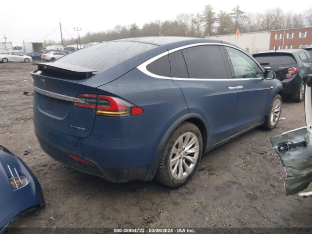 5YJXCBE26LF239800  tesla model x 2019 IMG 3