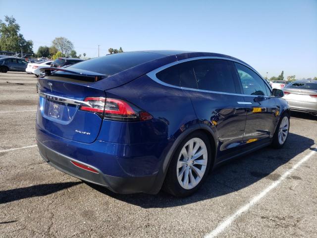 5YJXCBE29LF232744  tesla model x 2020 IMG 3