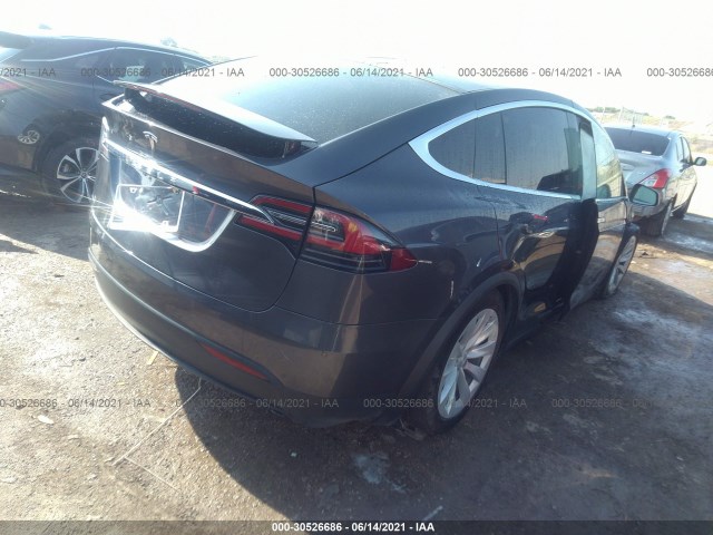 5YJXCAE20LF302819  tesla model x 2020 IMG 3