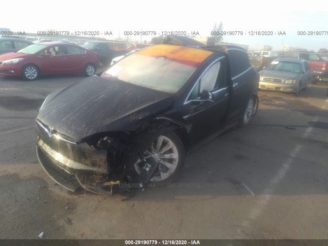 5YJXCAE25LF231035  tesla model x 2020 IMG 1