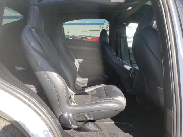 5YJXCBE20LF242014  tesla model x 2020 IMG 5