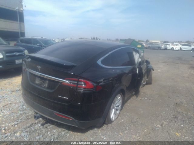 5YJXCBE21MF323976  tesla model x 2021 IMG 3