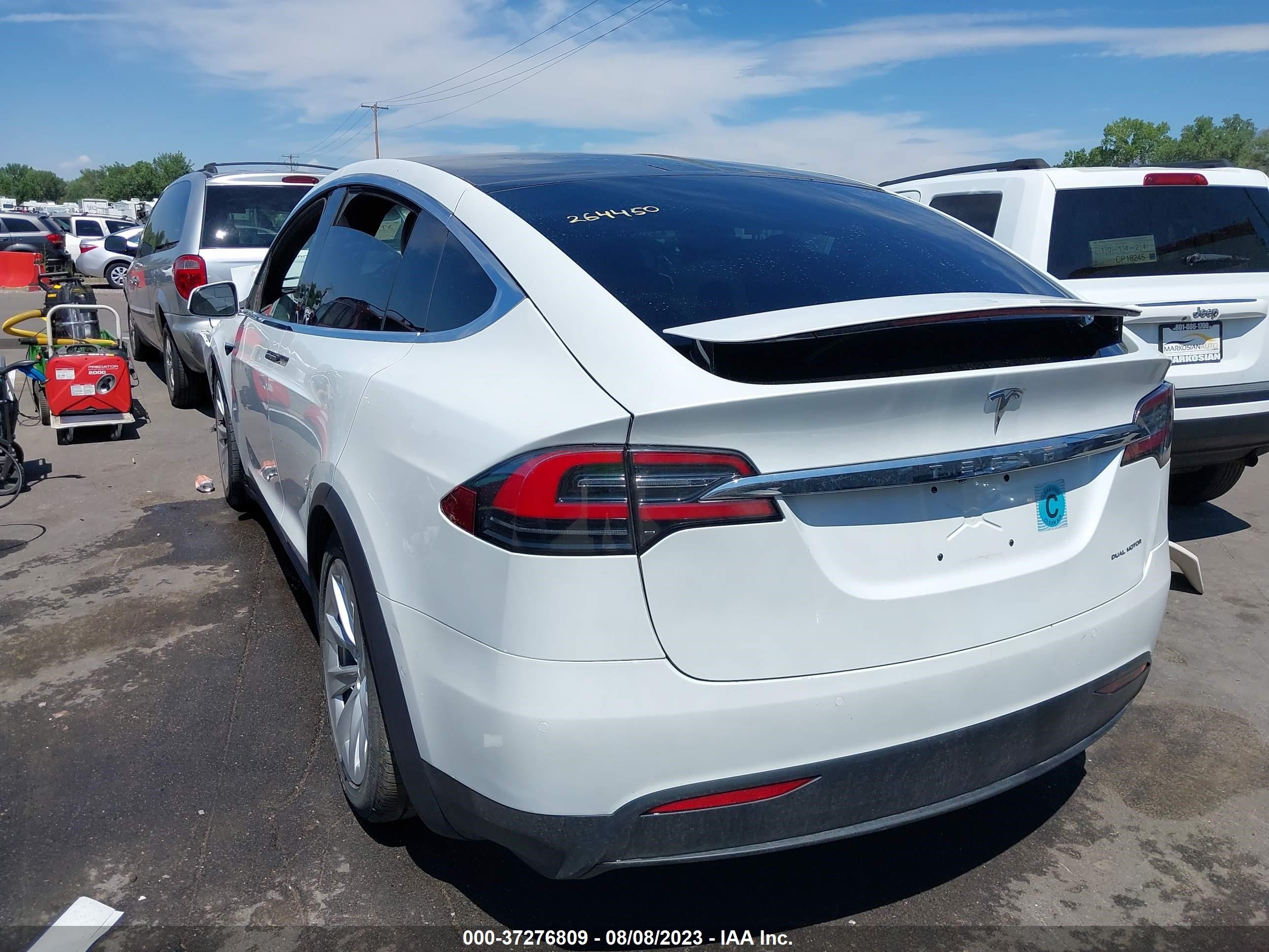 5YJXCBE29LF264450  tesla model x 2020 IMG 2