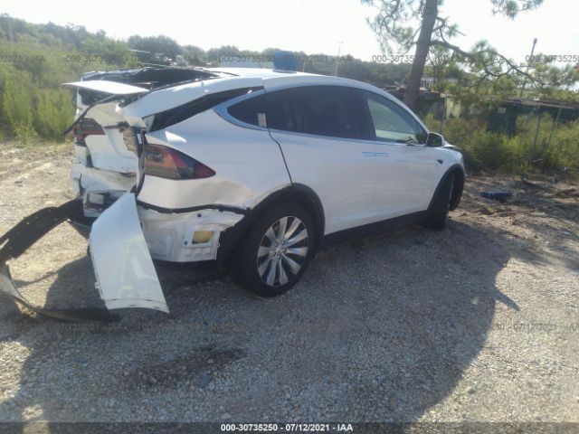 5YJXCDE25LF234955  tesla model x 2020 IMG 3