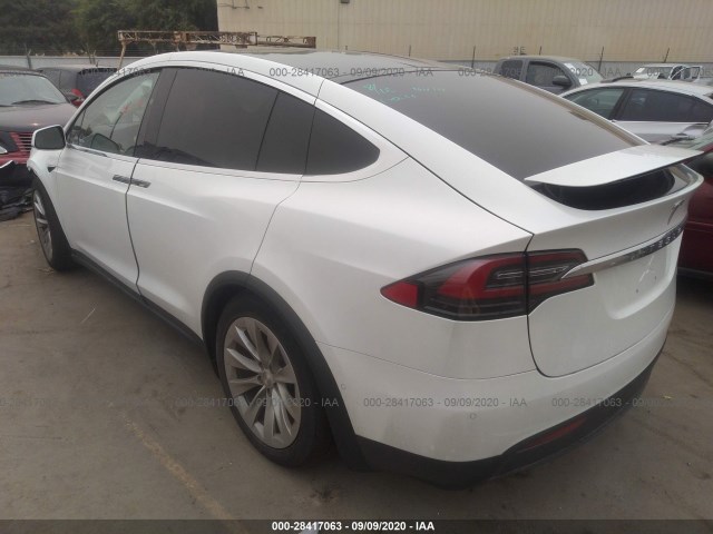 5YJXCDE26LF250128  tesla model x 2020 IMG 2