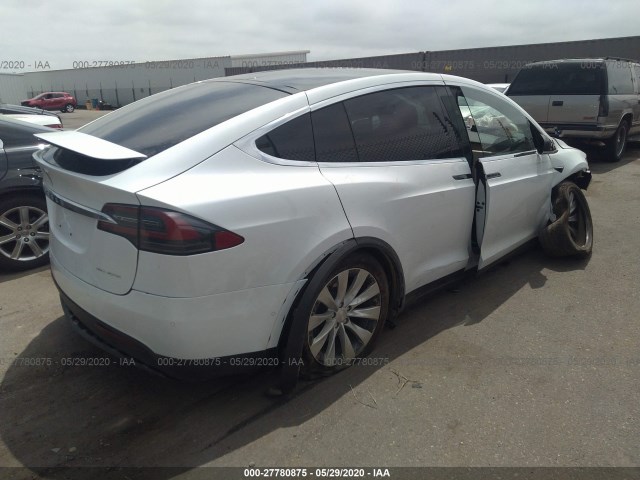 5YJXCDE28LF249420  tesla model x 2020 IMG 3