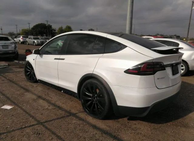 7SAXCAE57NF340726  tesla model x 2022 IMG 2