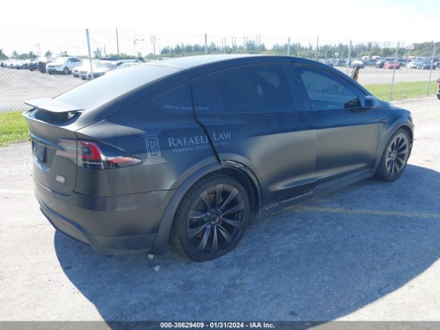 7SAXCBE69NF357445  tesla model x 2022 IMG 3