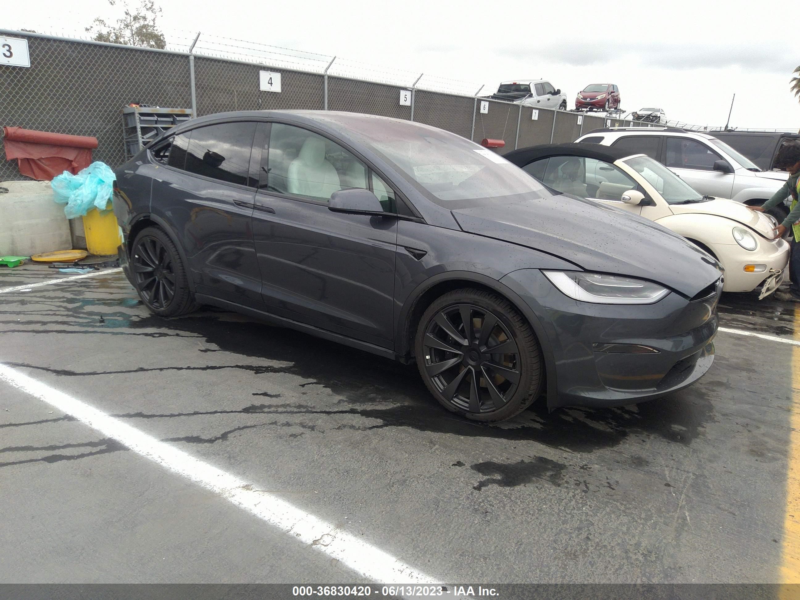 7SAXCDE57NF346172  tesla model x 2022 IMG 0