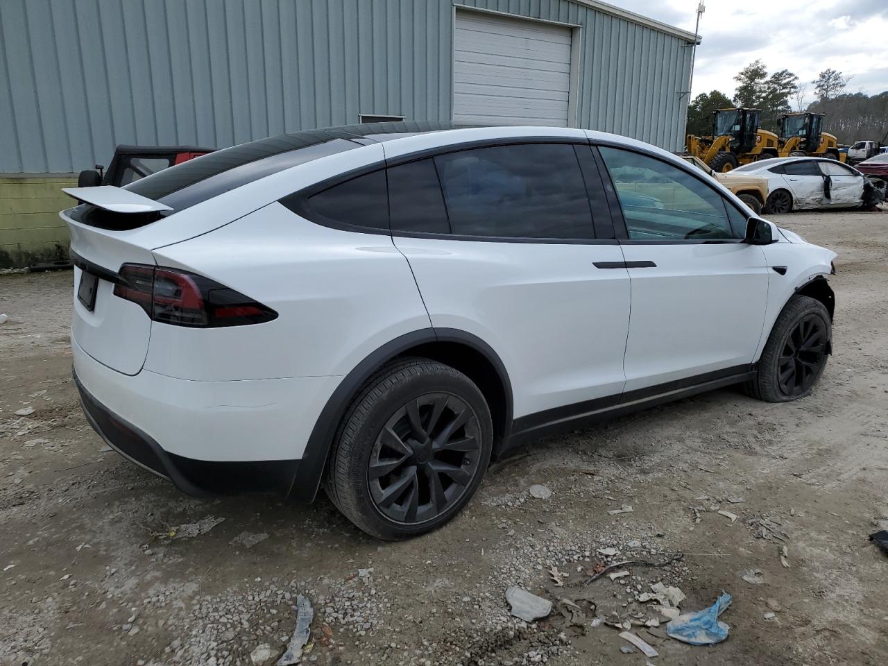 7SAXCBE5XPF399357  tesla model x 2023 IMG 2