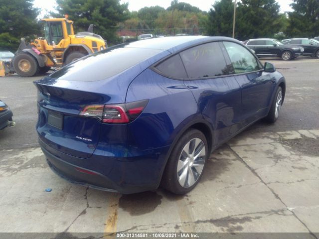 5YJYGDEE0LF026873  tesla model y 2020 IMG 3