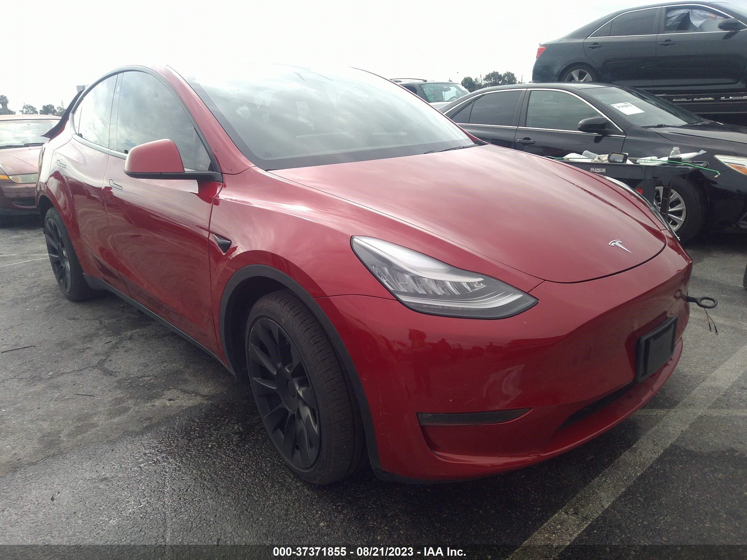 5YJYGDEE0MF074472  tesla model y 2021 IMG 0