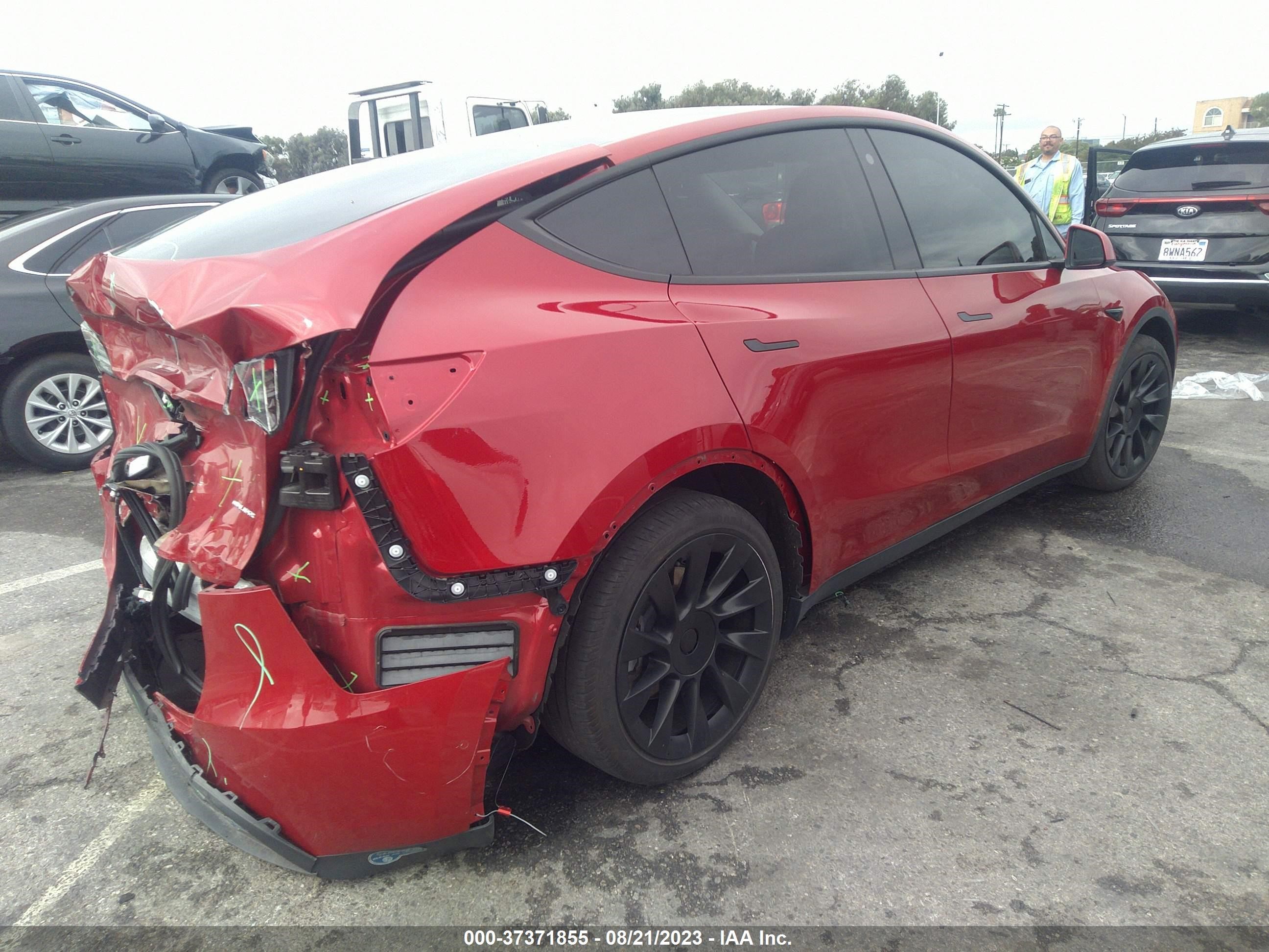 5YJYGDEE0MF074472  tesla model y 2021 IMG 3