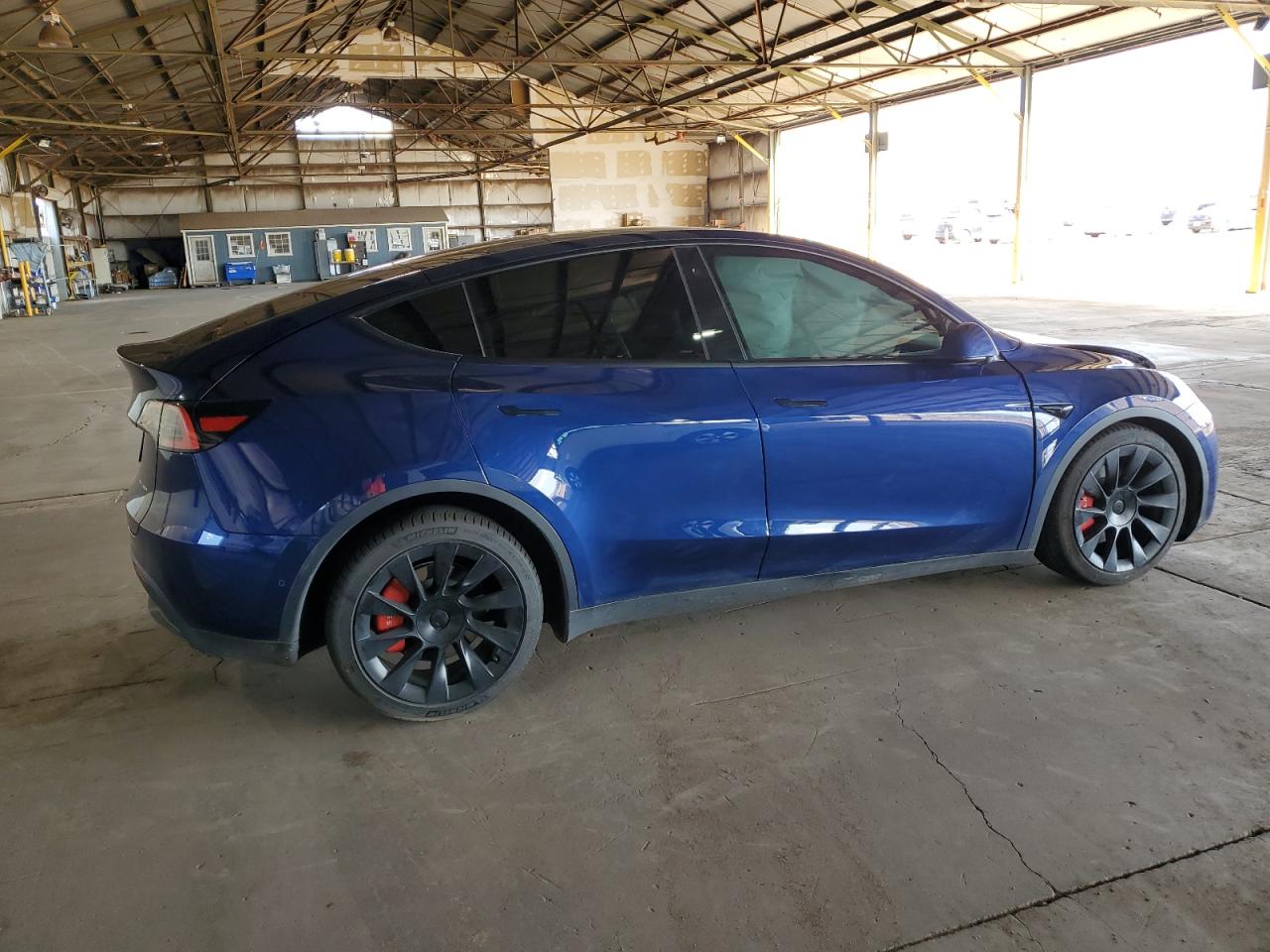 5YJYGDEE1MF066932  tesla model y 2021 IMG 2