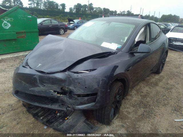 5YJYGDEE2LF045621  tesla model y 2020 IMG 1